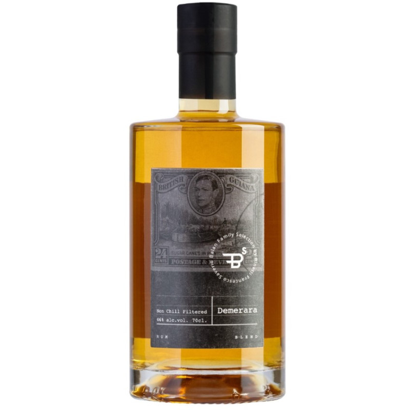 RUM DEMERARA BLEND FAMILY SELECTION 700 ML