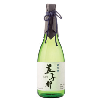 SAKE JUNMAI SHU 72 CL